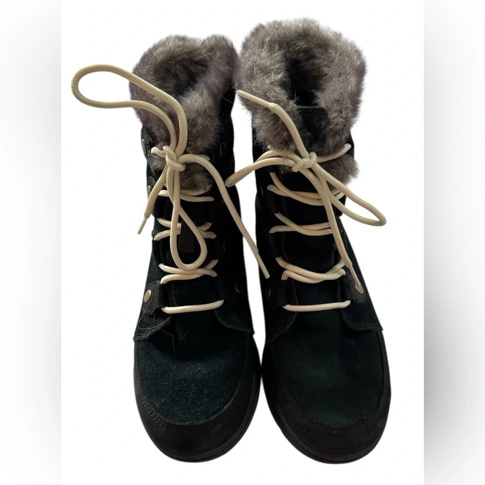 Sorel Black Suede Winter Boots Faux Fur Trim Lace Up Size 7.5